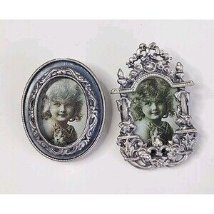 Victorian Style Small Picture Photo Frame Brooch Pin Silver Tone, Mourning Pins